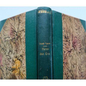 Haren den graa - Roman fra de danske Agre